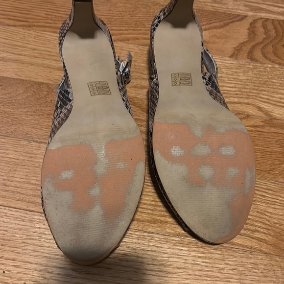 Jessica Classic Peep-Toe Slingback Heels - Snake Print - Picture 3 of 3